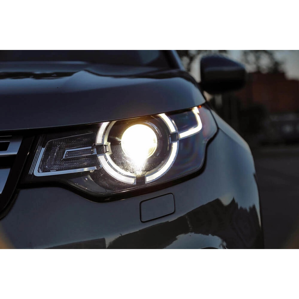Land Rover Discovery Sport Sağ Far LR137230 